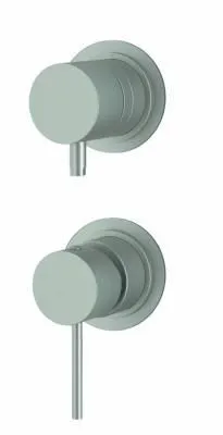 Смеситель Remer X Style Inox SSX92P для ванны с душем, хром