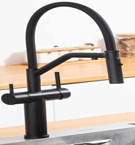 Смеситель для кухонной мойки Gappo G4399-86 с гибким изливом и подключением фильтра питьевой воды, черный