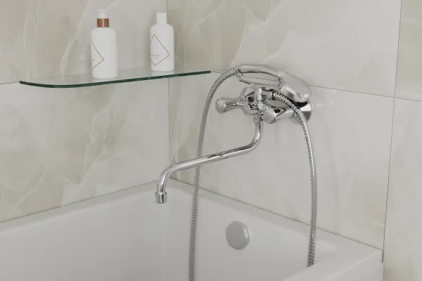 Смеситель для ванны с длинным поворотным изливом RUSH Pioneer (PI7950-51)