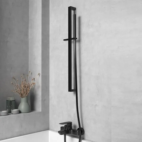 Душевая стойка квадратная Paini