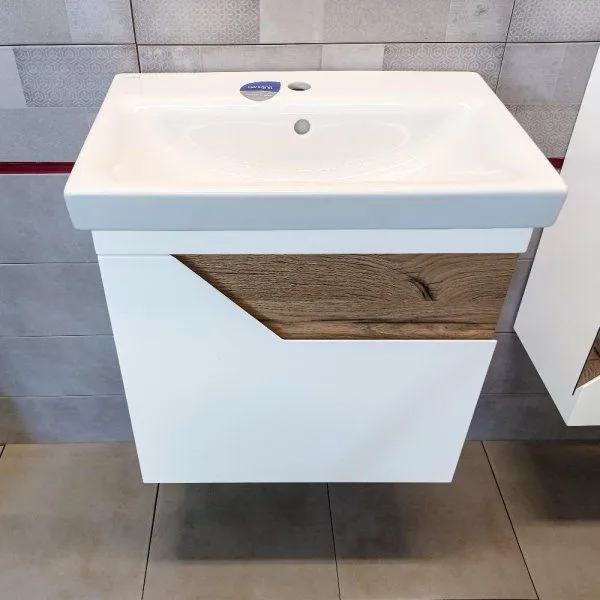 Тумба под раковину подвесная Бриклаер Брайтон белый/дуб, 60 см