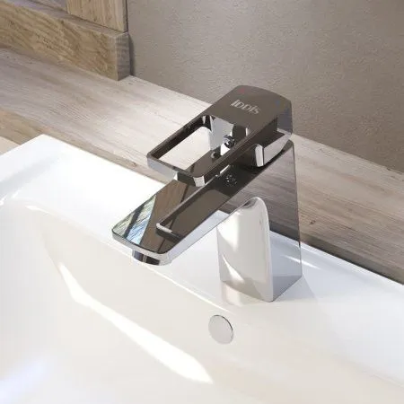 Смеситель для умывальника IDDIS Bild (BILSB00i01)