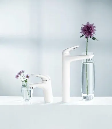 Смеситель Grohe Eurostyle New 23570LS3 белый