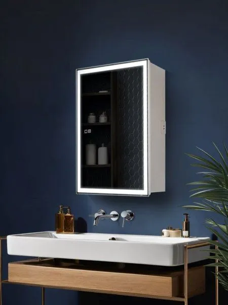 Зеркальный шкаф с посветкой и подогревом универсальный монтаж AQUAme AQM9202 600х800