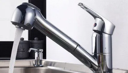 Смеситель для кухонной мойки Rossinka D (D40-25)