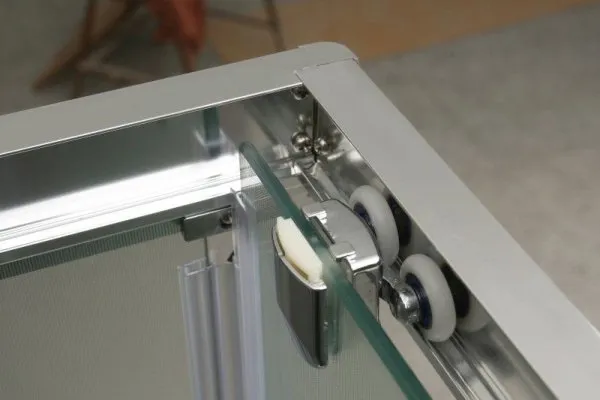 Душевой уголок BelBagno Uno UNO-AH-1-120/90-P-Cr рифленое стекло - купить в Москве по низкой цене в интернет-магазине с доставкой по всей России | HITsant Душевой уголок BelBagno Uno UNO-AH-1-120/90-P-Cr рифленое стекло