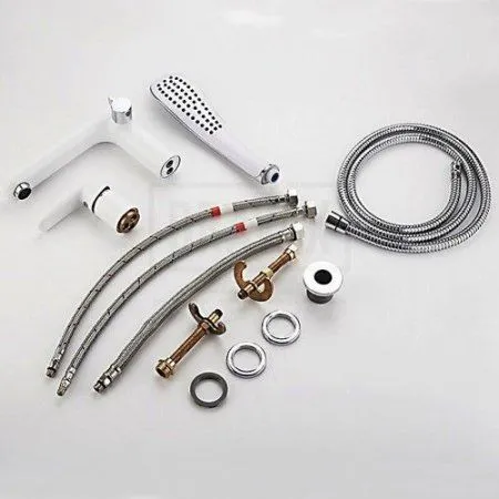 Смеситель Ledeme L1153W белый