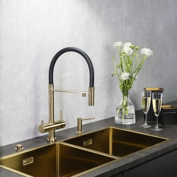 Сменный гибкий шланг Omoikiri Kanto ОT-01-BL 4996003 для смесителя, черный