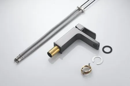 Смеситель для раковины однорычажный с гайкой Shevanik S9701T, Оружейная сталь