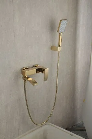 Смеситель для ванны Gappo G3207-3, однорычажный, золото