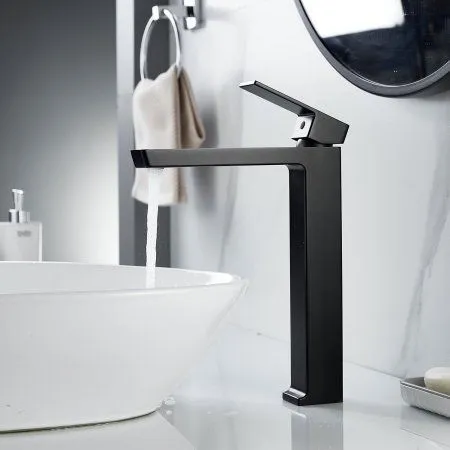 Смеситель для раковины однорычажный с гайкой Rose R1811H-1, Черный