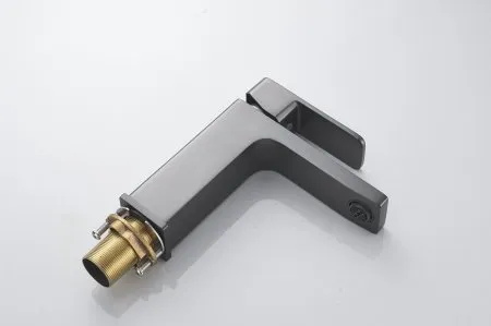 Смеситель для раковины однорычажный с гайкой Shevanik S9701T, Оружейная сталь