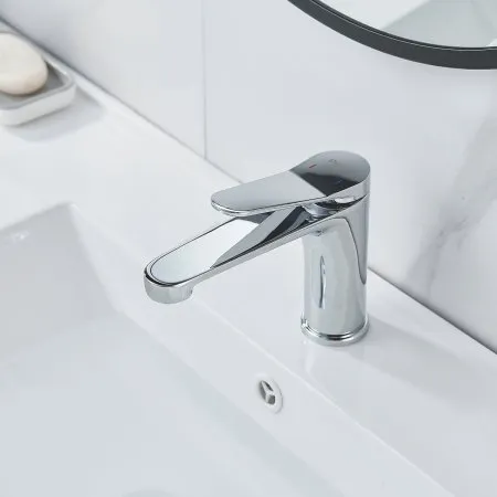 Смеситель для раковины однорычажный с гайкой Shevanik S6201, Хром