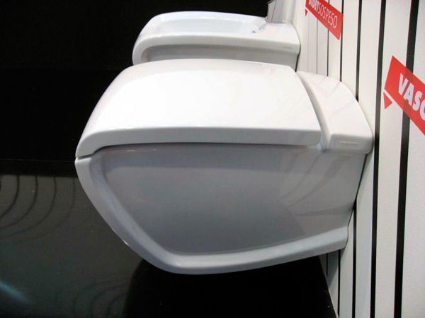 Унитаз подвесной Hidra Ceramica Hi-line белый с черным