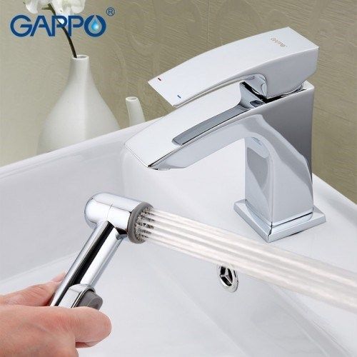 Смеситель для раковины с гигиеническим душем GAPPO G1DI20DL7
