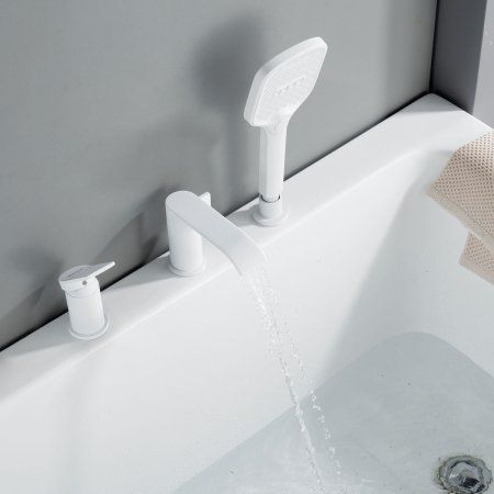 Смеситель для ванны Shevanik S4FS11UT2CMJ, Белый