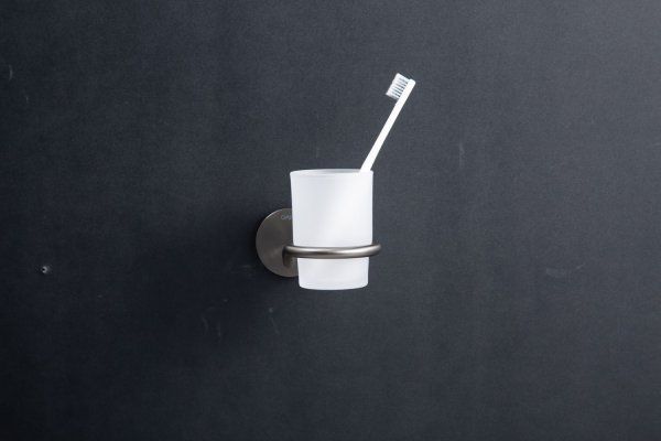 Стакан для ванной настенный Gappo G3KO07JC06KI-9QT, оружейная сталь