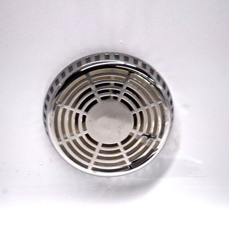 Акриловая ванна Grossman GR-15015 150х150