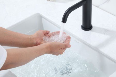 Смеситель для раковины Frap F10807-6, однорычажный, черный