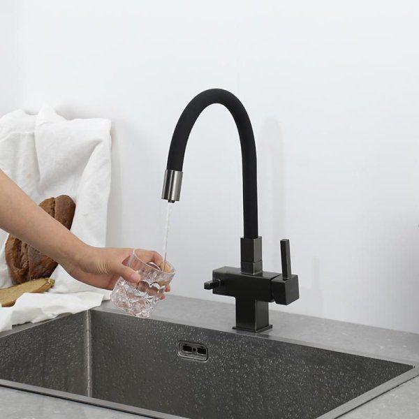 Смеситель для кухонной мойки Gappo G95-39 G4395-39 с подключением фильтра питьевой воды и гибким изливом, оружейная сталь, черный