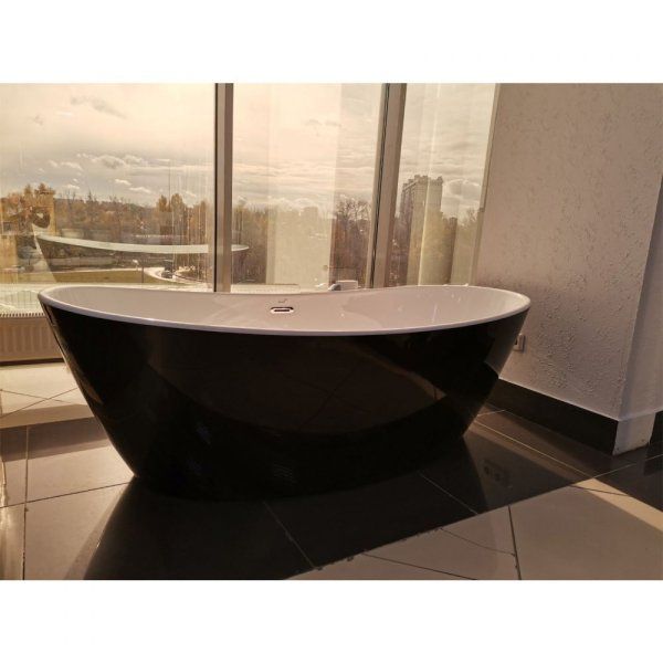 Акриловая ванна Cerutti SPA Bella 180x80 отдельностоящая, черная, белая