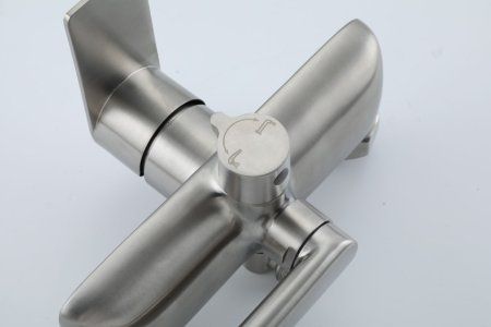 Смеситель для ванны Frap F22806, однорычажный, сатин