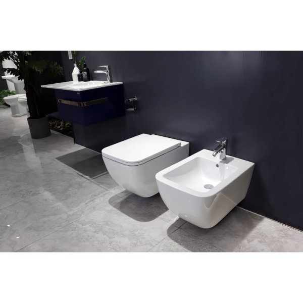 Унитаз подвесной SMARTFLOW VIGENTE безободковый с микролифтом SMF811-WH, белый