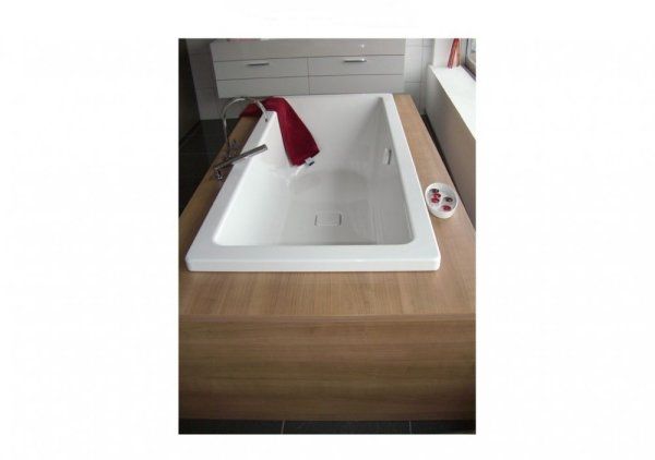 Ванна стальная Kaldewei Conoduo 733 180x80 см Anti-slip + Easy-clean