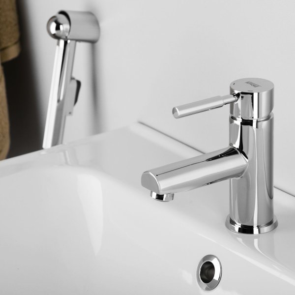 Смеситель для раковины с гигиеническим душем WasserKRAFT Main 4100 41EK08NA хром