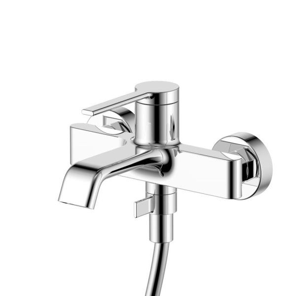 Смеситель для ванны однорычажный AQUAme Asti, с душевым набором, 3 режима, Хром