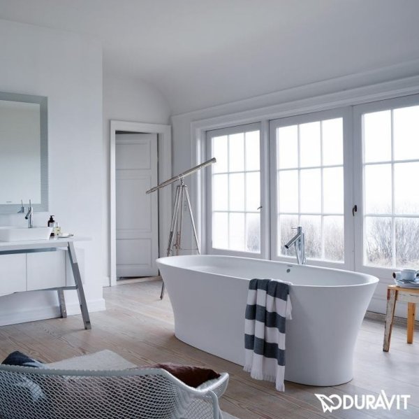 Ванна из из литьевого мрамора Duravit Cape Cod 700330000000000 185x88 отдельностоящая