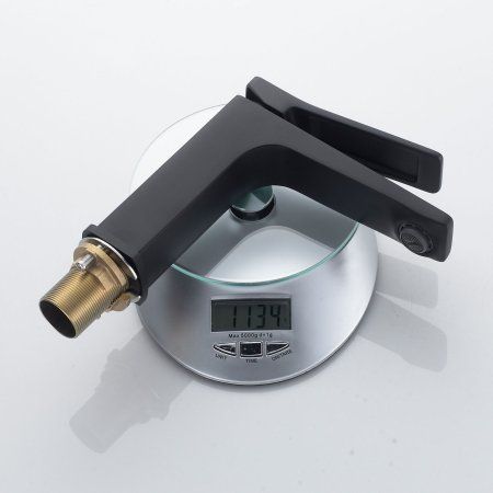 Смеситель для ванны однорычажный с гайкой Shevanik S4601H, Черный