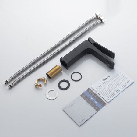 Смеситель для ванны однорычажный с гайкой Shevanik S4601H, Черный