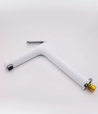 Высокий смеситель для раковины-чаши Ganzer  GZ20012-F белый