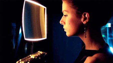 Косметическое зеркало Keuco iLook Move 17613019001 с подсветкой