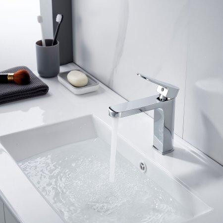 Смеситель для ванны однорычажный с гайкой Shevanik S4501, Хром