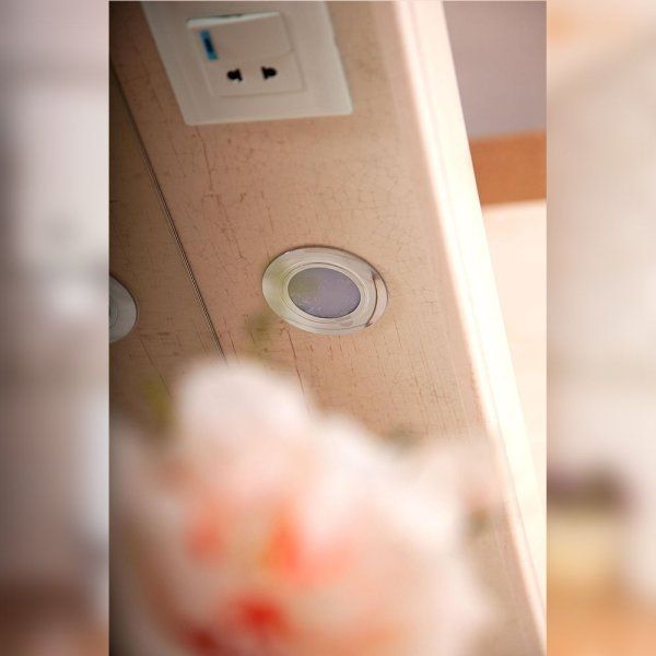 Зеркало с двумя шкафчиками Бриклаер КАНТРИ 105SS, бежевый дуб прованс