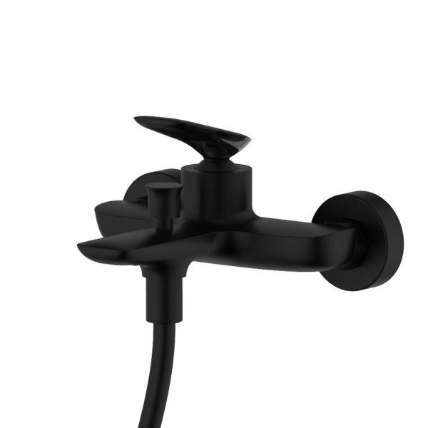 Смеситель для ванны однорычажный AQUAme Como, с душевым набором, 3 режима, Черный матовый