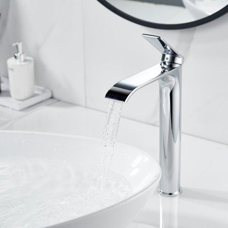 Смеситель для раковины однорычажный с гайкой Shevanik S4111, Хром