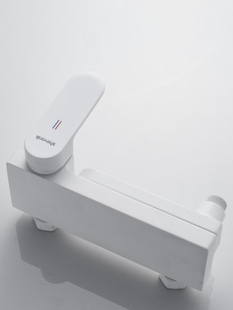 Смеситель для ванны Shevanik S4552C, Белый