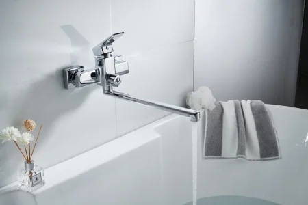 Универсальный смеситель для раковины Brunardi Parry 141556 хром