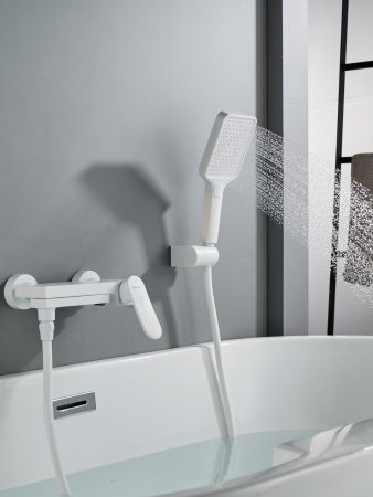 Смеситель для ванны Shevanik S4552C, Белый