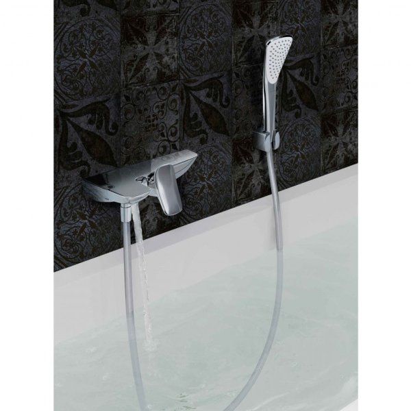 Смеситель Kludi Ambienta 534450575 для ванны с душем, хром