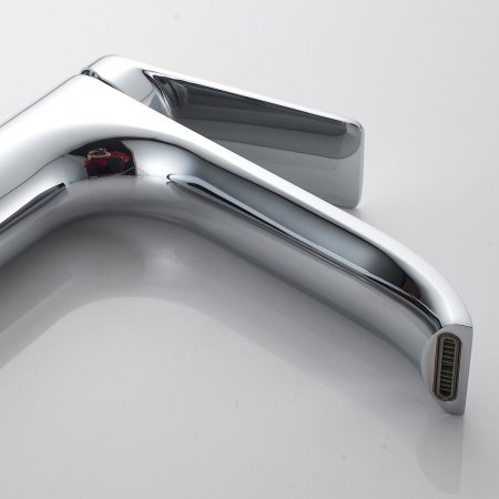 Смеситель для раковины однорычажный с гайкой Shevanik S4111, Хром