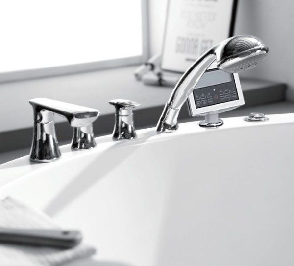 Акриловая ванна Gemy G9230 K с гидромассажем