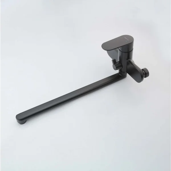 Смеситель для ванны Aquatek Ника AQ1842MB универсальный, черный матовый