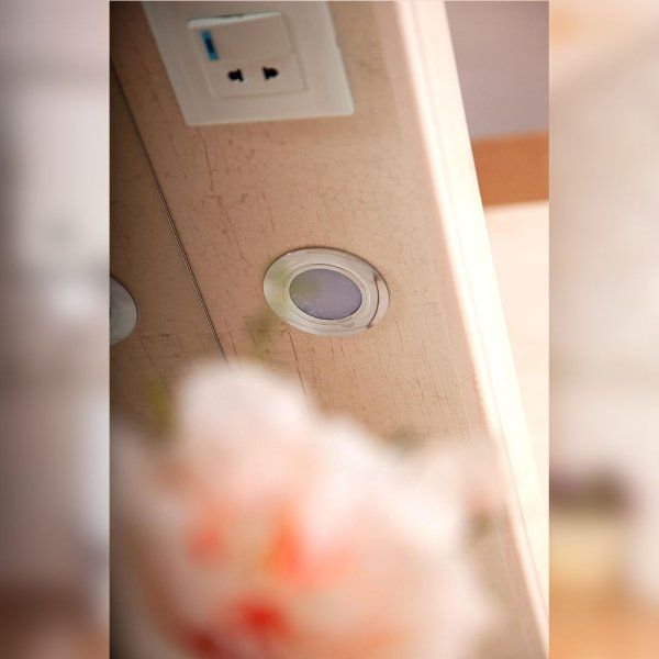 Зеркало со шкафчиком Бриклаер КАНТРИ 85S, бежевый дуб прованс