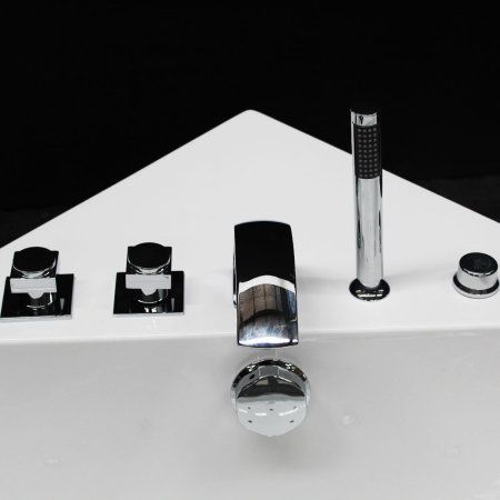 Акриловая ванна Grossman GR-14114 141х141