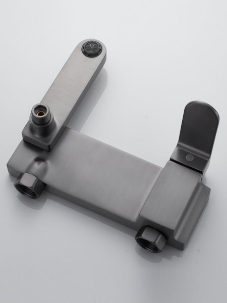 Смеситель для ванны Shevanik S4552T, Оружейная сталь