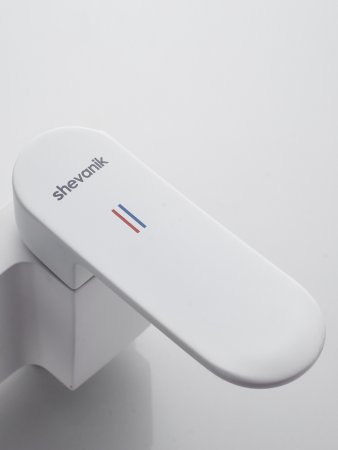 Смеситель для ванны Shevanik S4552C, Белый